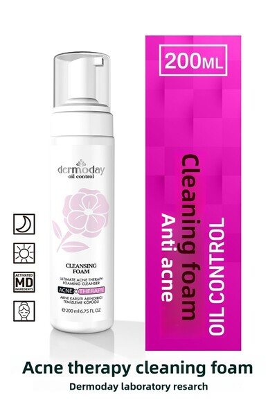 Dermoday علاج حب الشباب رغوة تنظيف البشرة المضادة لحب الشباب 200 مل