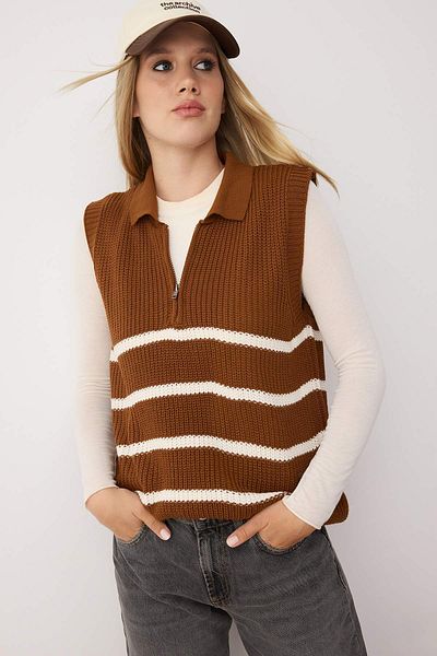 Trendyol Collection Кафяв раиран плетен пуловер с цип TWOAW23SV0007