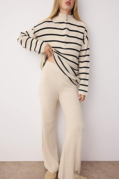 Trendyol Collection Ecru*001 Wide Fit Zippered Striped Basic Knitwear Bottom-Top Set Twoss24Au00078