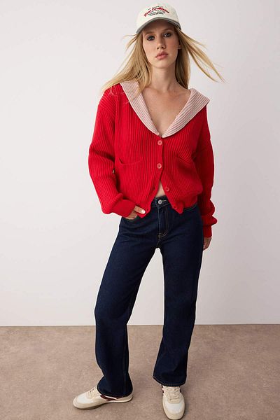 Trendyol Collection Red Color Block V-Neck Detail Soft Texture Knitwear Cardigan Twoaw26Hi00059