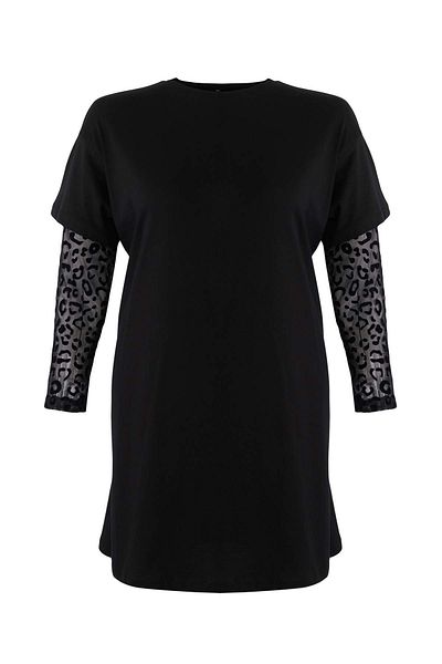Trendyol Curve Black Crew Neck Sleeves Tulle Knitted Plus Size Dress Tbbaw26Ah00012