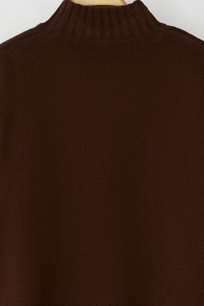 Trendyol Collection Кафяв широк плетен пуловер с мека текстура TWOAW23KZ00490