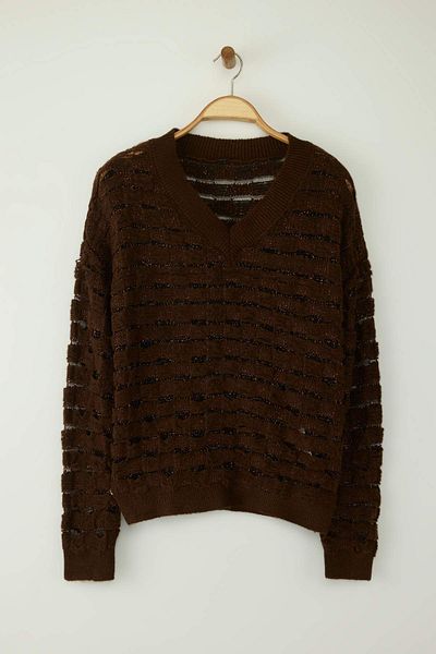 Trendyol Collection Тъмнокафяв бляскав широк плетен пуловер с мека текстура, ажурна/дупчеста изработка TWOAW26KZ00016