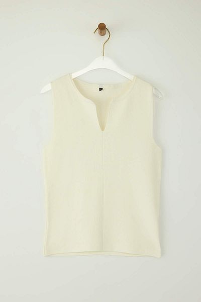 Trendyol Collection Ecru Mercerized Look Premium Yarn/Special Yarn Knitwear Thin Blouse Twoaw26Bz00002