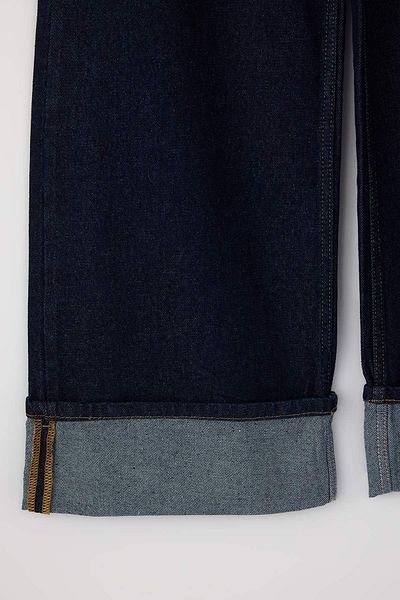 Trendyol Collection Blugi cu picioare late cu talie normală, albastru închis, cu picioare pliate TWOAW26JE00011