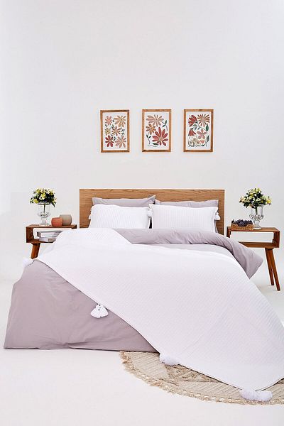 homewell تصميم خاص مصنوع يدويًا ومزين بشراشيب متعدد الأغراض ومجموعة أغطية وسائد مكونة من 3 قطع باللون الأبيض مارغريت