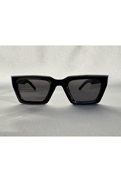 MONAL نظارة شمسية كاتري سوداء موديل كاتي واي لون زجاجي أسود