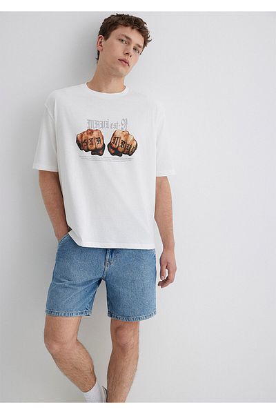 Mavi Τυπωμένο μπλουζάκι εκρού Relaxed Fit / Άνετη εφαρμογή 0613003-70057