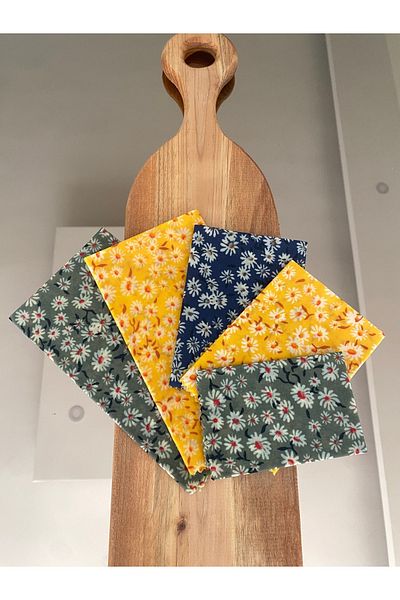 Home Daisy Patterned Fabric Reusable Natural Beeswax (Beeswax) Food Storage Cloth Pack of 5