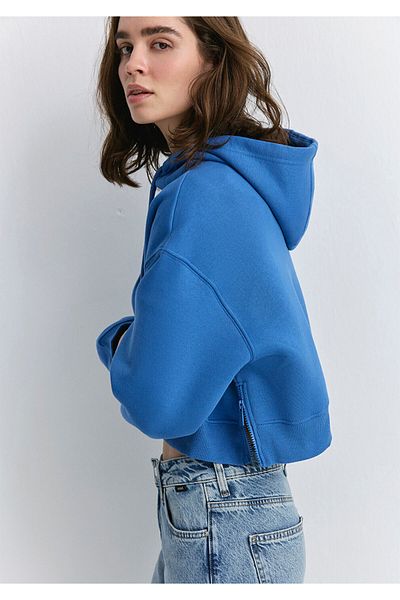 Mavi Hanorac crop cu glugă cu logo-ul mozaic 1s10305-70885