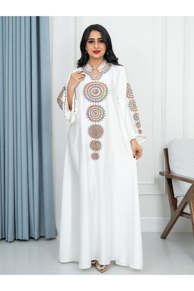 Nice Model Long White Jalabiya Dress Colorful Embroidery Traditional Elegant Women Plus Size Maxi Kaftan