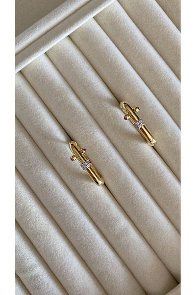 Muse Sister Pink Stone Detailed Steel Leyla Victorian Earrings