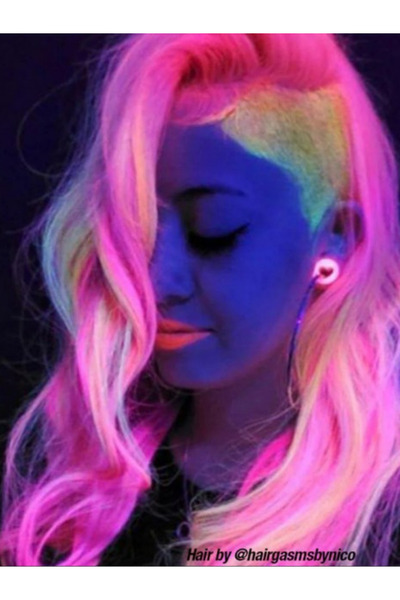 Manic Panic PUSSYCAT PINK® - Classıc Hıgh Voltage® SAÇ BOYASI 118 ML