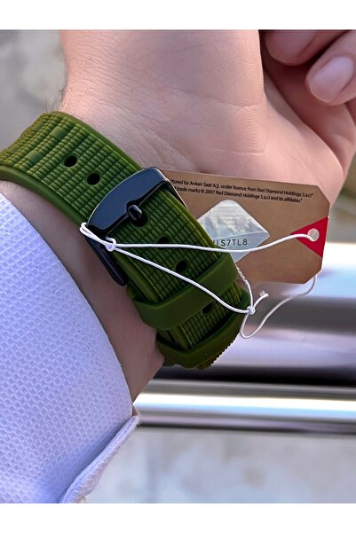 Lee Cooper Yeşil Silikon Kordon Iç Fonksiyonları Aktif 5 Atm Suya Dayanıklı Erkek Kol Saati
