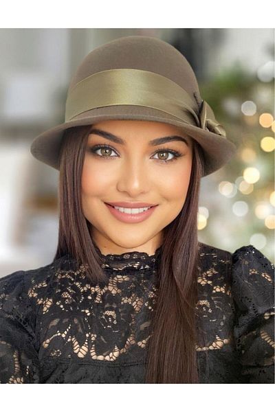 Confortino Luxury women's felt hat with ribbon and luxurious satin decoration - ONE SIZE, ADJUSTABLE