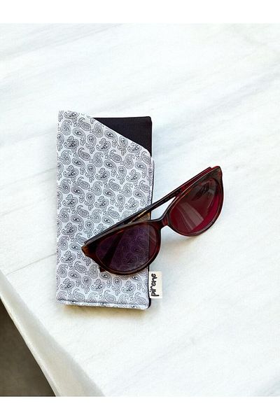 Pirene Kairos Glasses Case