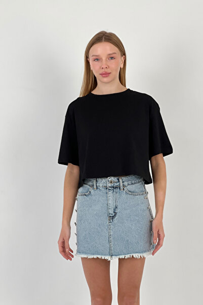 Miss Poem Women's Oversize Basic Short Sleeve Black Crop T-Shirt