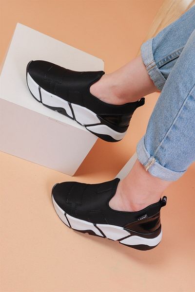 layki Lussi Black Colored Colored Sole Parachute Fabric Lux Women's Sports Shoes