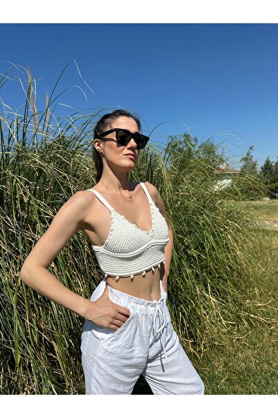 Sumain Design Deniz Kabuğu Aksesuarlı Ekru Örgü Crop Atlet