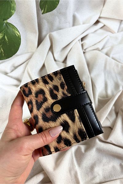 Yuka Atelier Ruby Medium Quilted Detailed Faux Leather Wallet