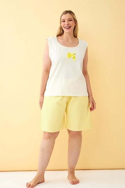 modaserdem Mdsrdm Women's White Ribbon Detailed Yellow Striped Shorts Plus Size Pajama Set