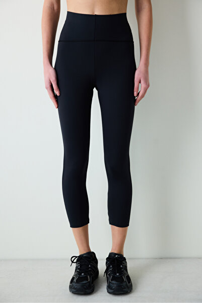 Penti Siyah Yüksek Bel Toparlayıcı Crop Boy Form Tayt