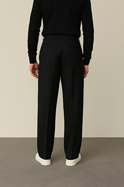 Tutals Erkek Siyah Renk Pileli Likralı Rahat Kalıp Baggy Kumaş Pantolon