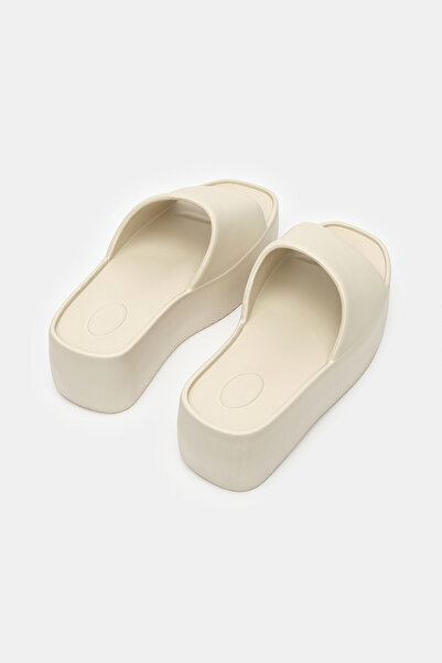 Penti Fashion Ecru Slippers