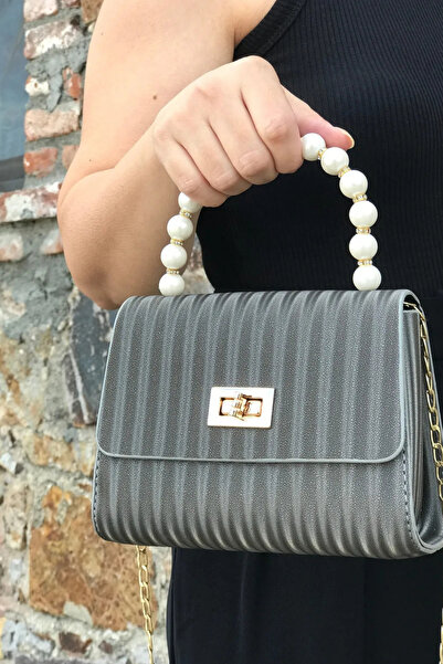 themoiss Γυναικεία τσάντα ώμου με λεπτομέρεια με μαργαριτάρια μικρού μεγέθους...