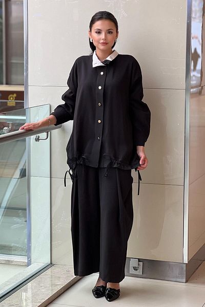 Ghisa Kupra Suit with Vertical Yak Hem Rope Gathered Loose Trousers