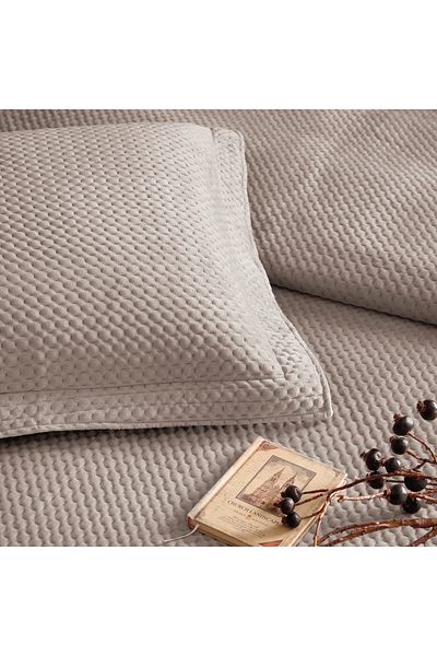 Linens Glace Beige Double Bedspread Set