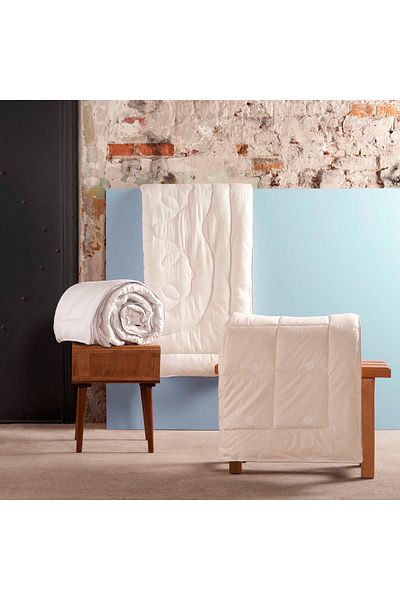 Linens Luxury Bamboo Extra King Size Quilt