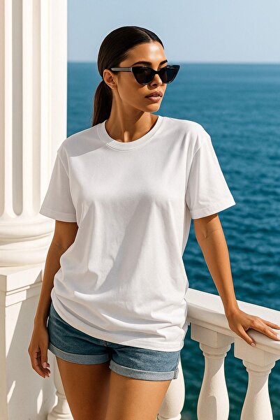 Rich Women's White 100% Cotton Oversize Basic T-Shirt – Comfortable Fit Relaxed Crew Neck T-Shirt