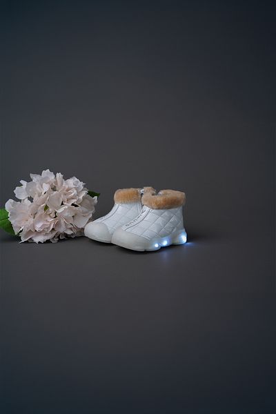 Vicco Poppy Ii Model Lighted Non-Slip Sole Zippered Baby Girl White Boots