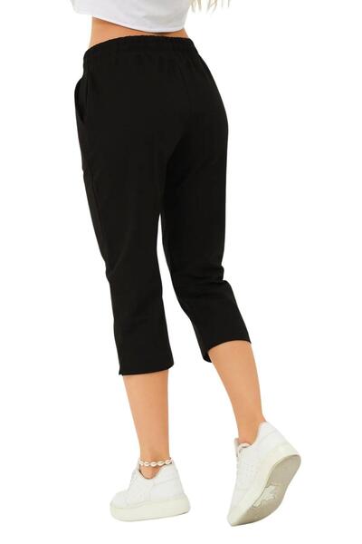 Rich Women's Capri Elastic Waist Relaxed Cut Casual Straight Black Capri Pants