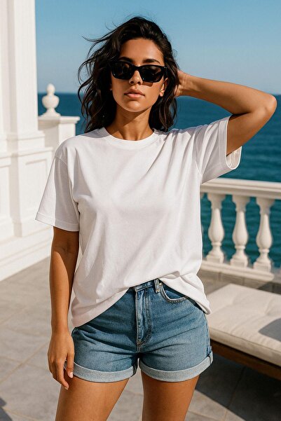 Rich Women's White 100% Cotton Oversize Basic T-Shirt – Comfortable Fit Relaxed Crew Neck T-Shirt