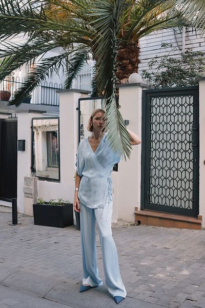 Sateen Loose Trousers with Pockets - Baby Blue