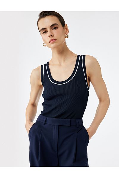Koton Color Contrast Sleeveless U Neck Knitwear Singlet
