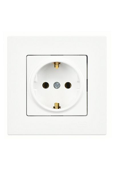 Günsan Eqona White Grounded Socket