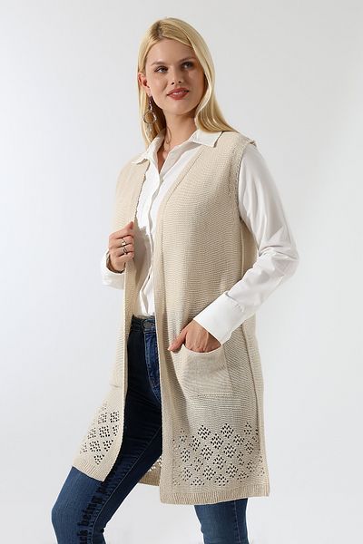 Devinka Women's Beige Seasonal Knitwear Vest