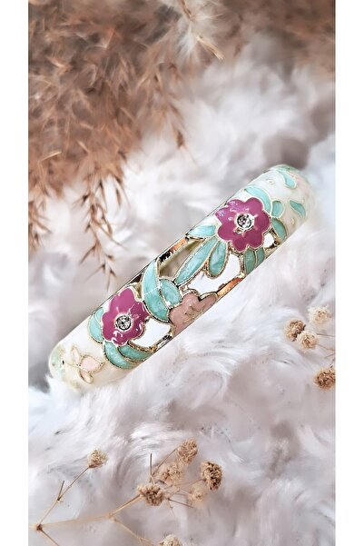 Serenity سوار زاماك مطلي بالنحاس الساتان الملون ذو الزهور السميكة