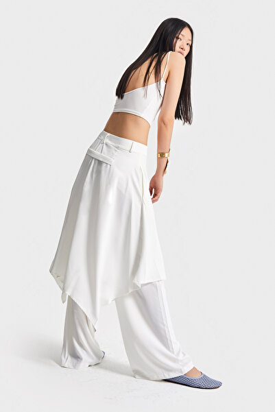 its basic Women's Ecru Color Super Loose Cut Special Design Trouser Skirt