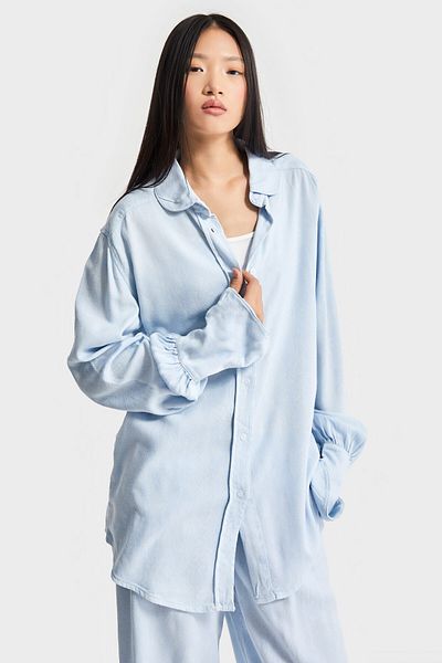 its basic Cămașă oversize din țesătură de in organic pentru femei Baby Blue 6s5-103