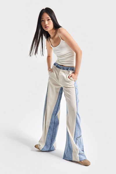 its basic Women's Tint Beige Color Palazzo Fit Loose Cut Accessory Detailed Special Design Denim Jean