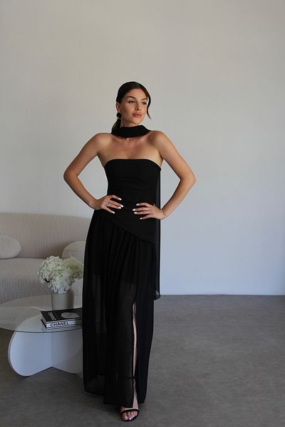 Julidress Premium φόρεμα με μαύρο σάλι, πλισέ σιφόν με γαρνιτούρα Atlas