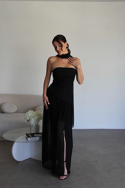 Julidress Premium φόρεμα με μαύρο σάλι, πλισέ σιφόν με γαρνιτούρα Atlas