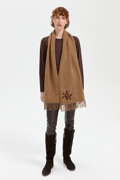 Desen Triko Camolă de lână pentru femei V.Camel - cu broderie Daisy și ciucuri