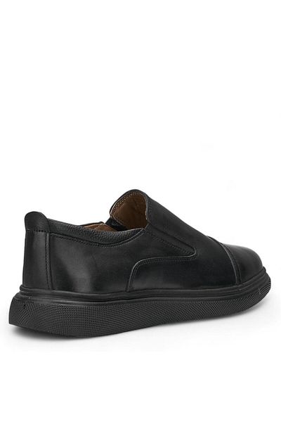 Butik Pantofi clasici pentru bărbați din piele naturală