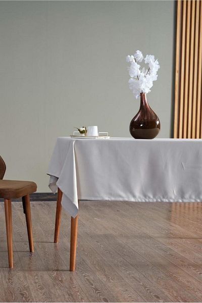 Mr. Stock Satin Tablecloth 140x110 cm 15080
