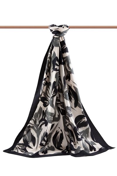 Vissona Πολυτελές Medina Silk Leaf μοτίβο μαύρο χρώμα 75x195 Ανθεκτικό σάλι Moss Crepe Τύπος ραφής Ιταλική ραφή